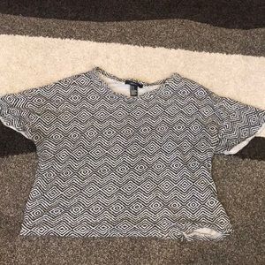Black and white patterned crop top